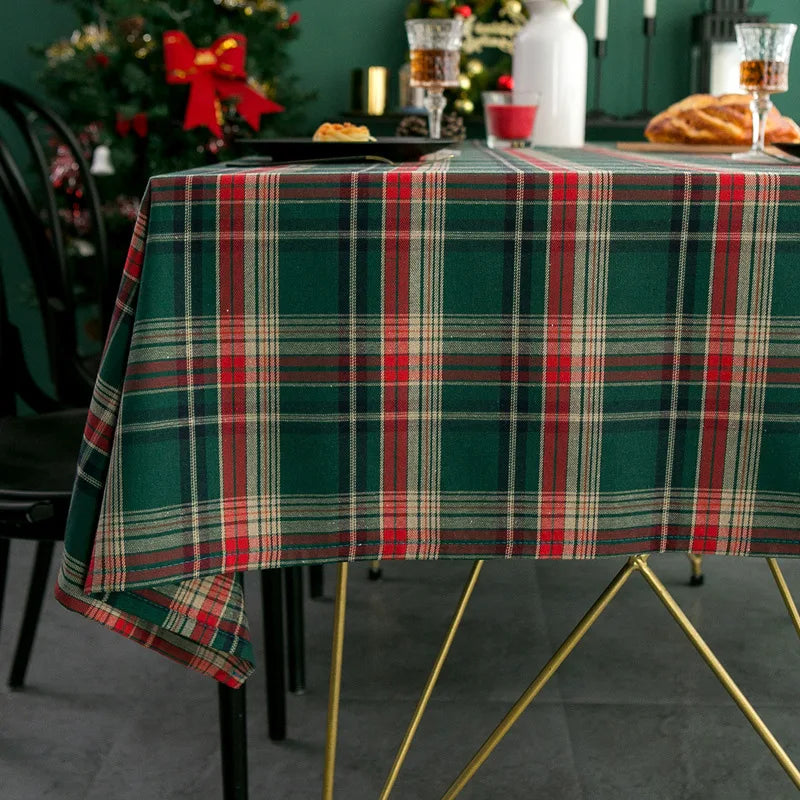 Christmas Plaid Themed Checkered Tablecloth Suitable for Holiday Parties Banquets Restaurants Kitchen Decoration Fabric American